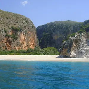 Mare Himare